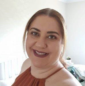 Meet your Posher, Leanne